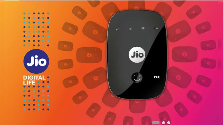 Reliance pushes sales of JioFi ; offers it for Rs 999 during festive season