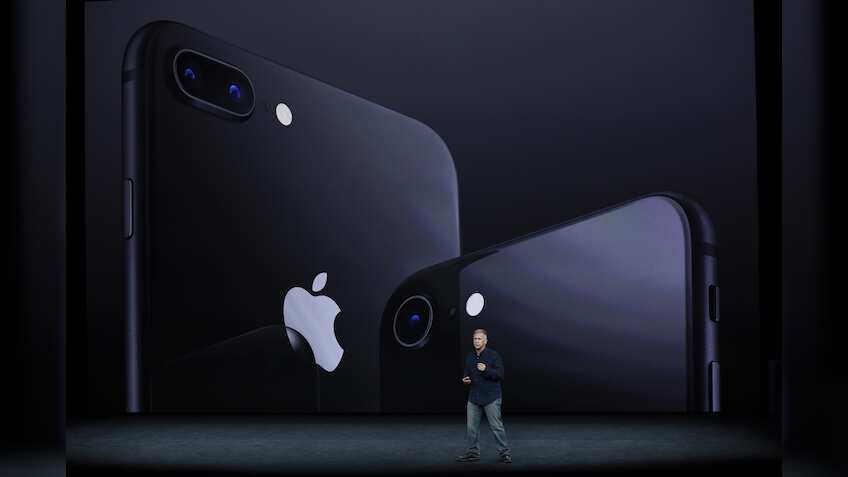 Reliance Jio offers Rs 10,000 cashback, 70% buyback scheme on iPhone 8 and 8 Plus