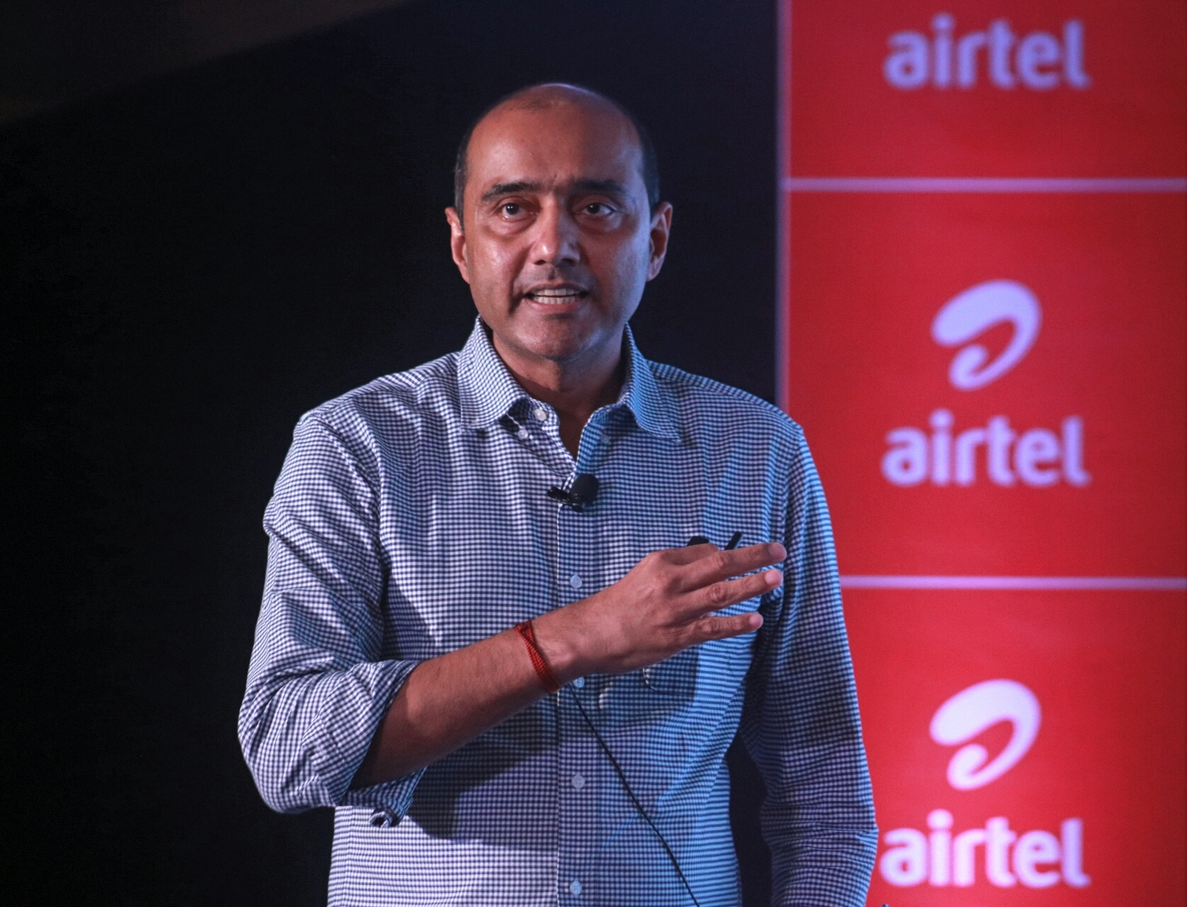 6 paise for IUC is threatening to wipe off Rs 2250 crore from telcos earnings in the next 90 days
