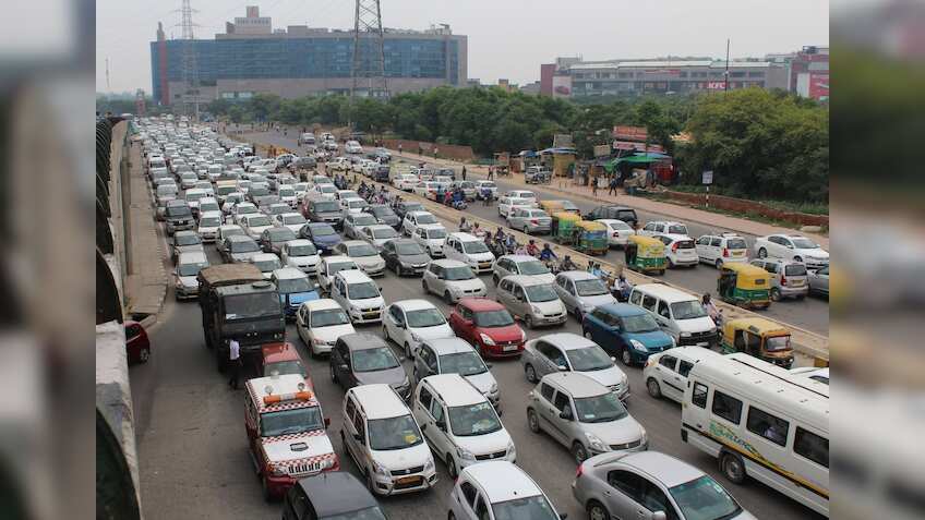 JLL India facilitates JV between Godrej Properties and Royale Builders to develop NH-7