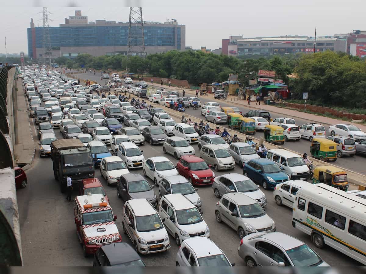 JLL India facilitates JV between Godrej Properties and