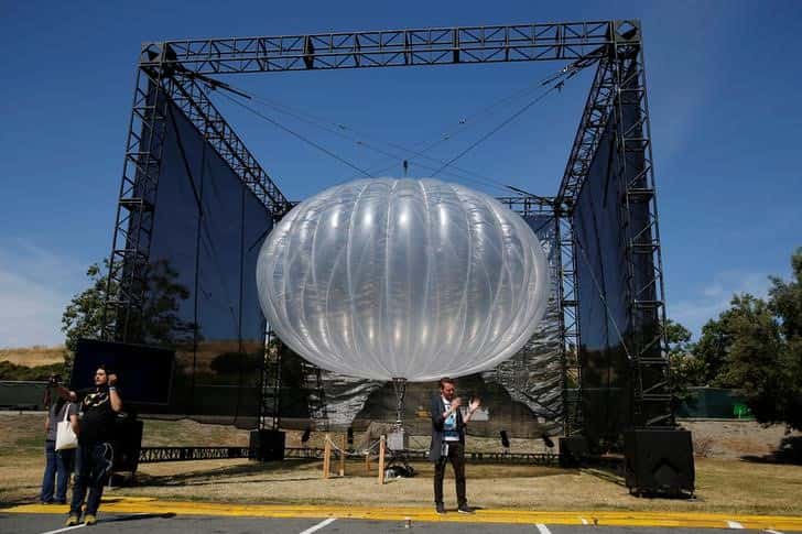 Google to use balloons to provide Puerto Rico cell service