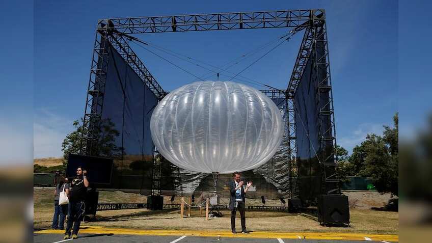 Google to use balloons to provide Puerto Rico cell service