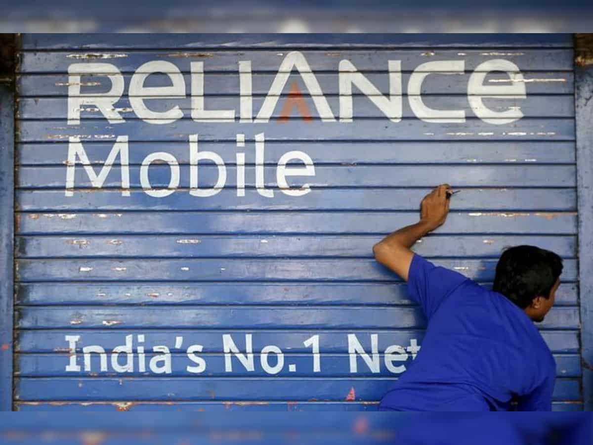 Reliance Communications shares jump after new debt repayment