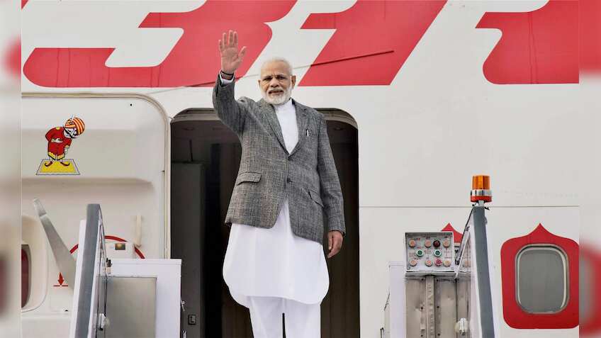 Modi arrives in Philippines for Asean, East Asia summits