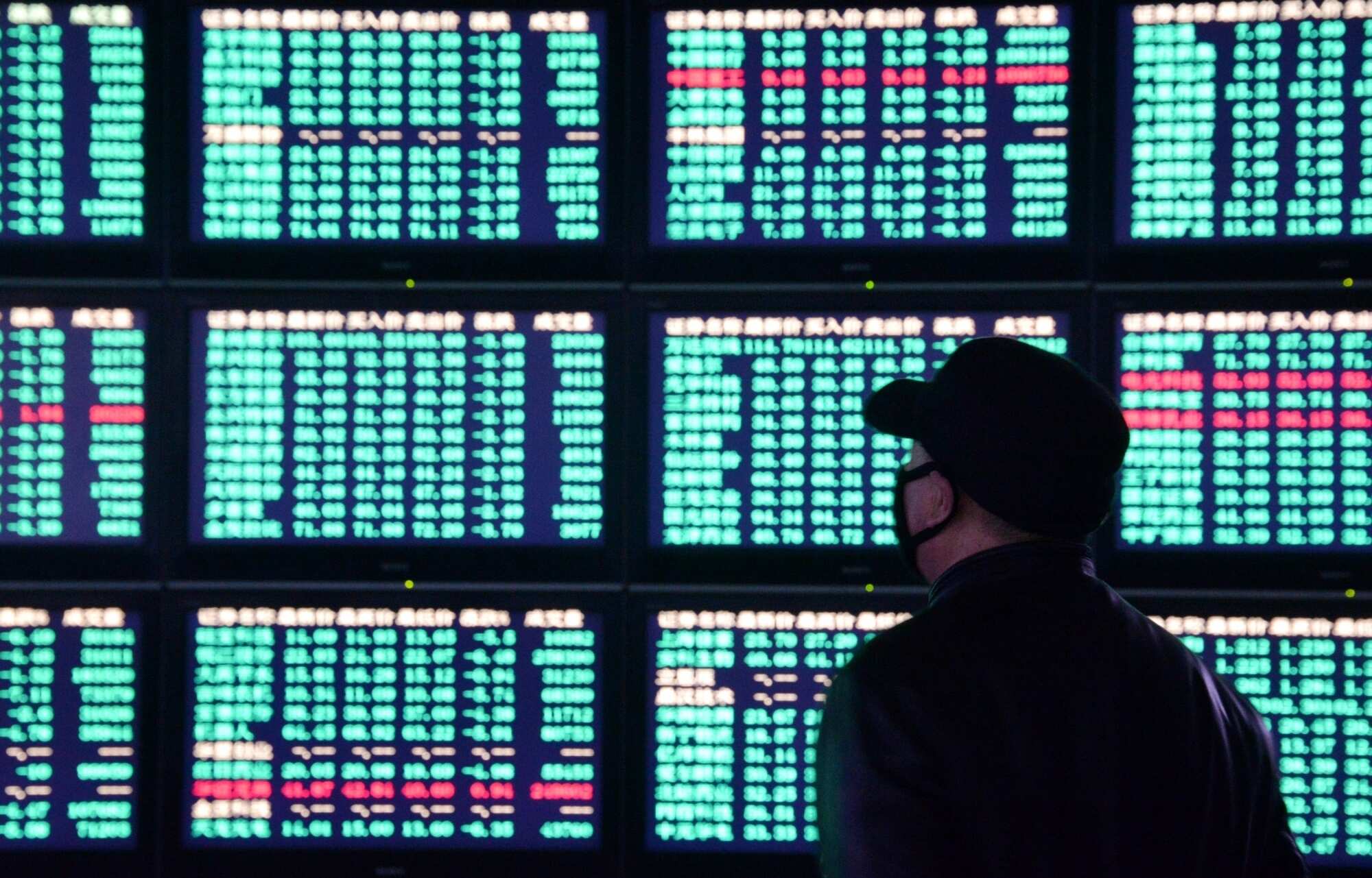 Asia shares cautious as mood turns skittish
