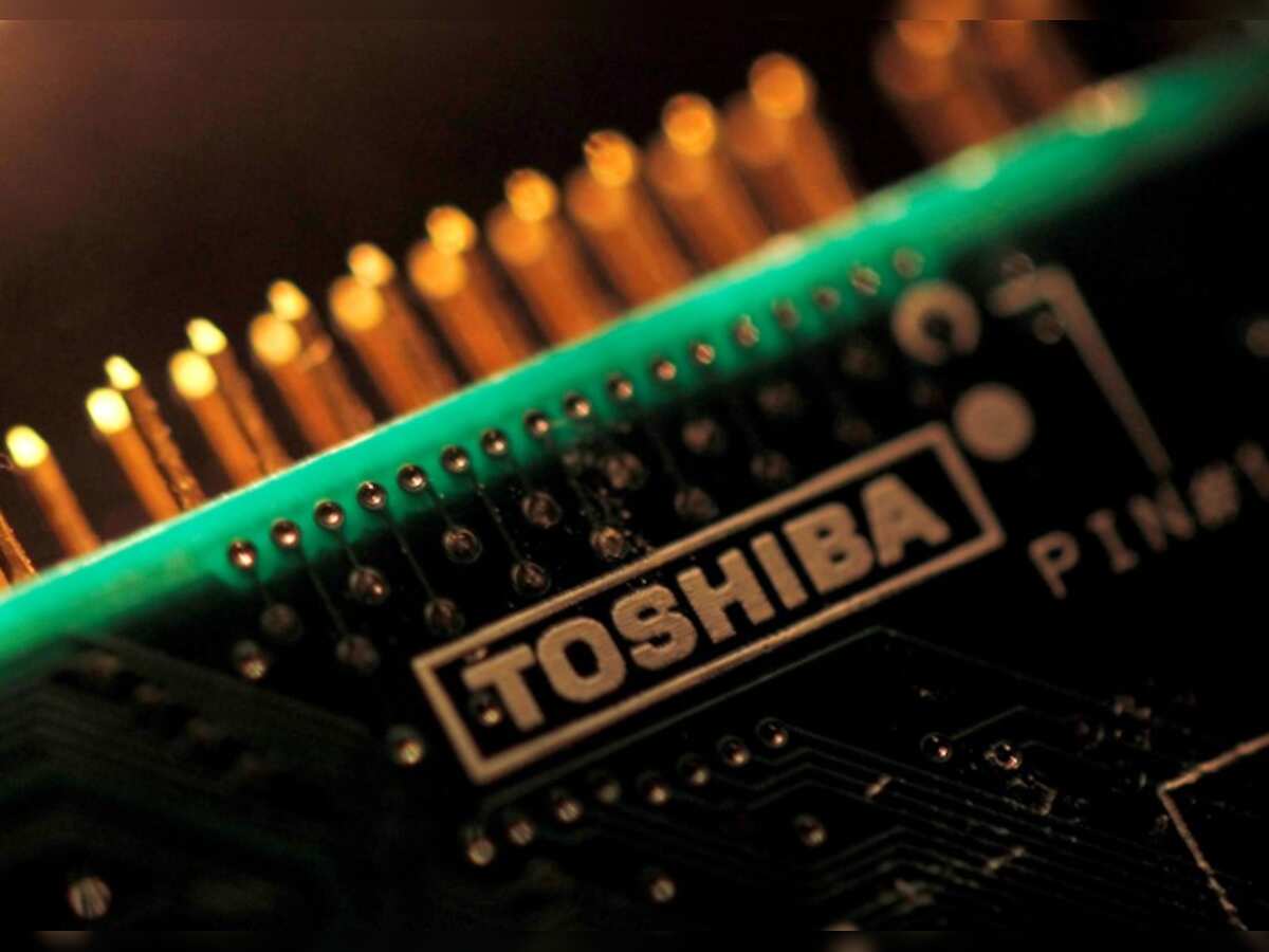 Exclusive: Toshiba set to OK $5 billion injection