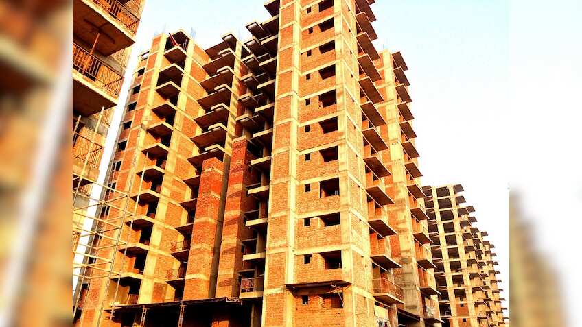 Supreme Court restrains directors of JAL from alienating properties
