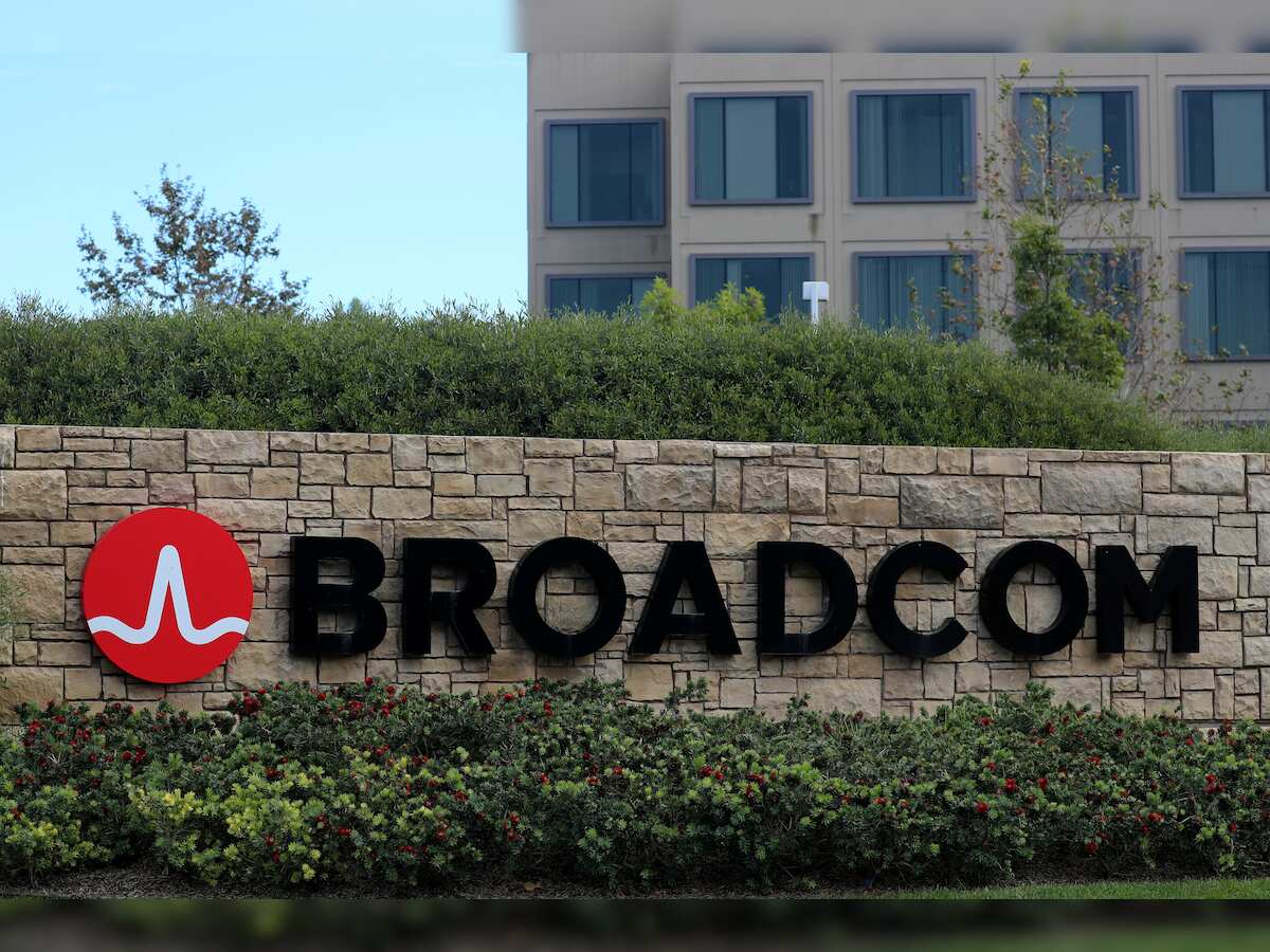 Broadcom considering sweetened Qualcomm bid