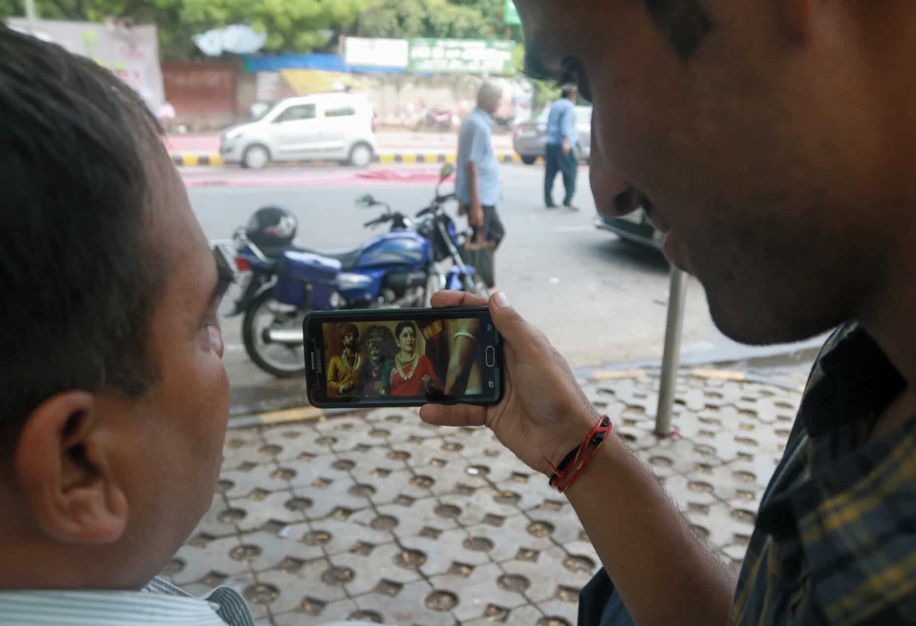 Net Neutrality: TRAI favours providing equal access to content