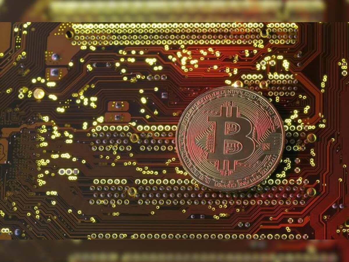 Bitcoin tops $10,000, taking 2017 gains to 940%