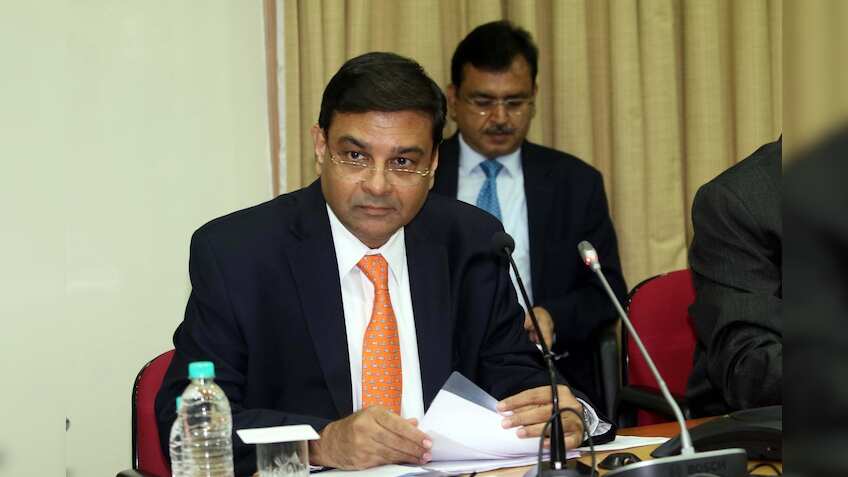 RBI cautions co-operative societies against using bank in name