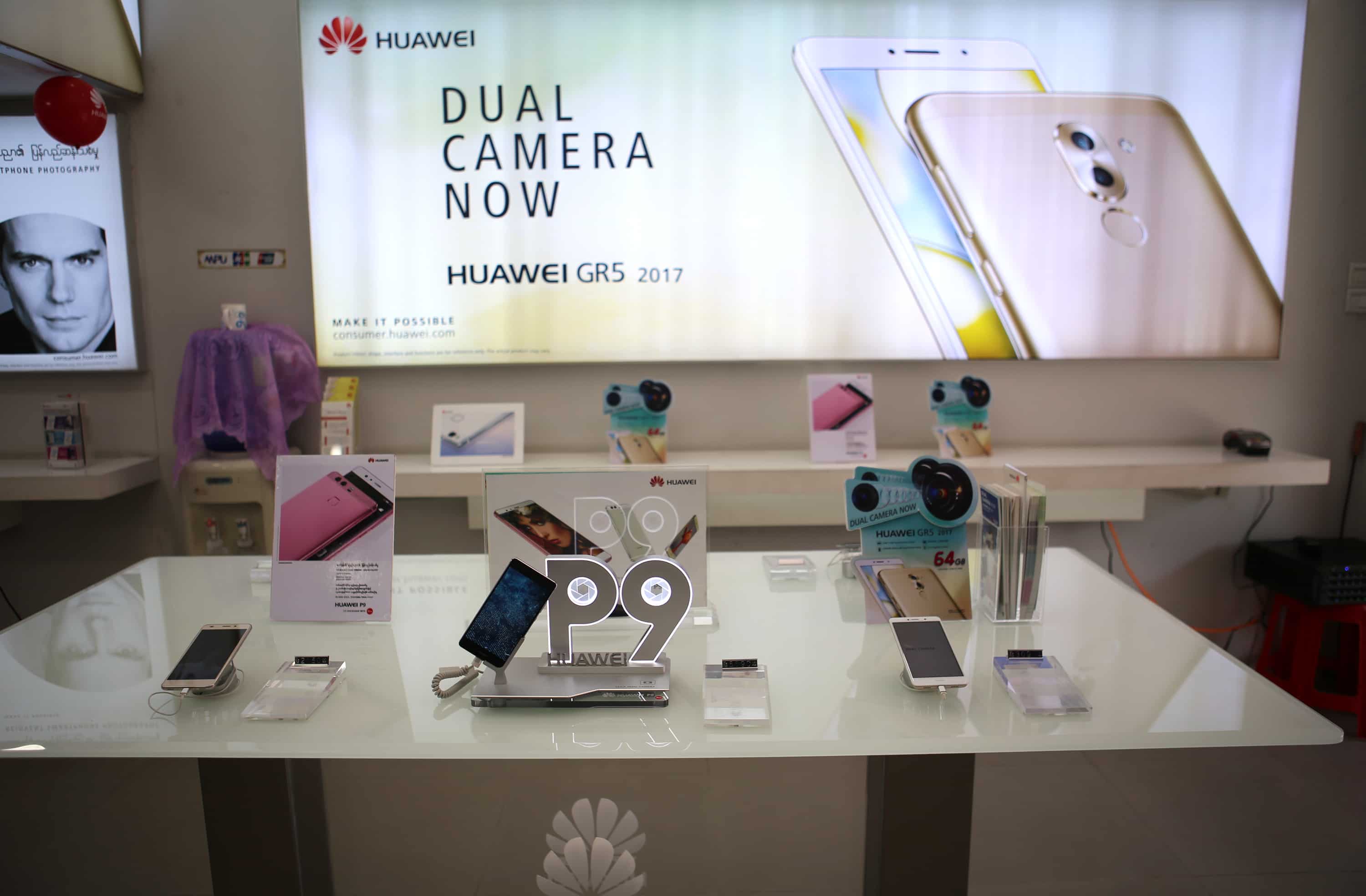 Phablets to hit 1 billion units by 2021: IDC