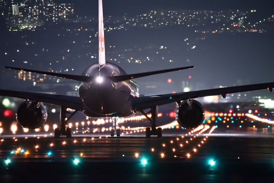 New year offer: Indigo, AirAsia provide heavy discounts to passengers
