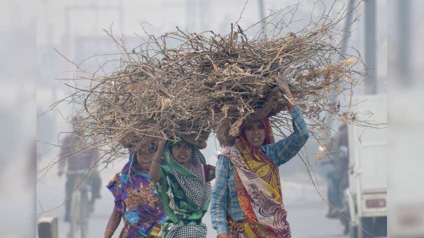 Female workers decline, comprise only one fourth of worker population in India