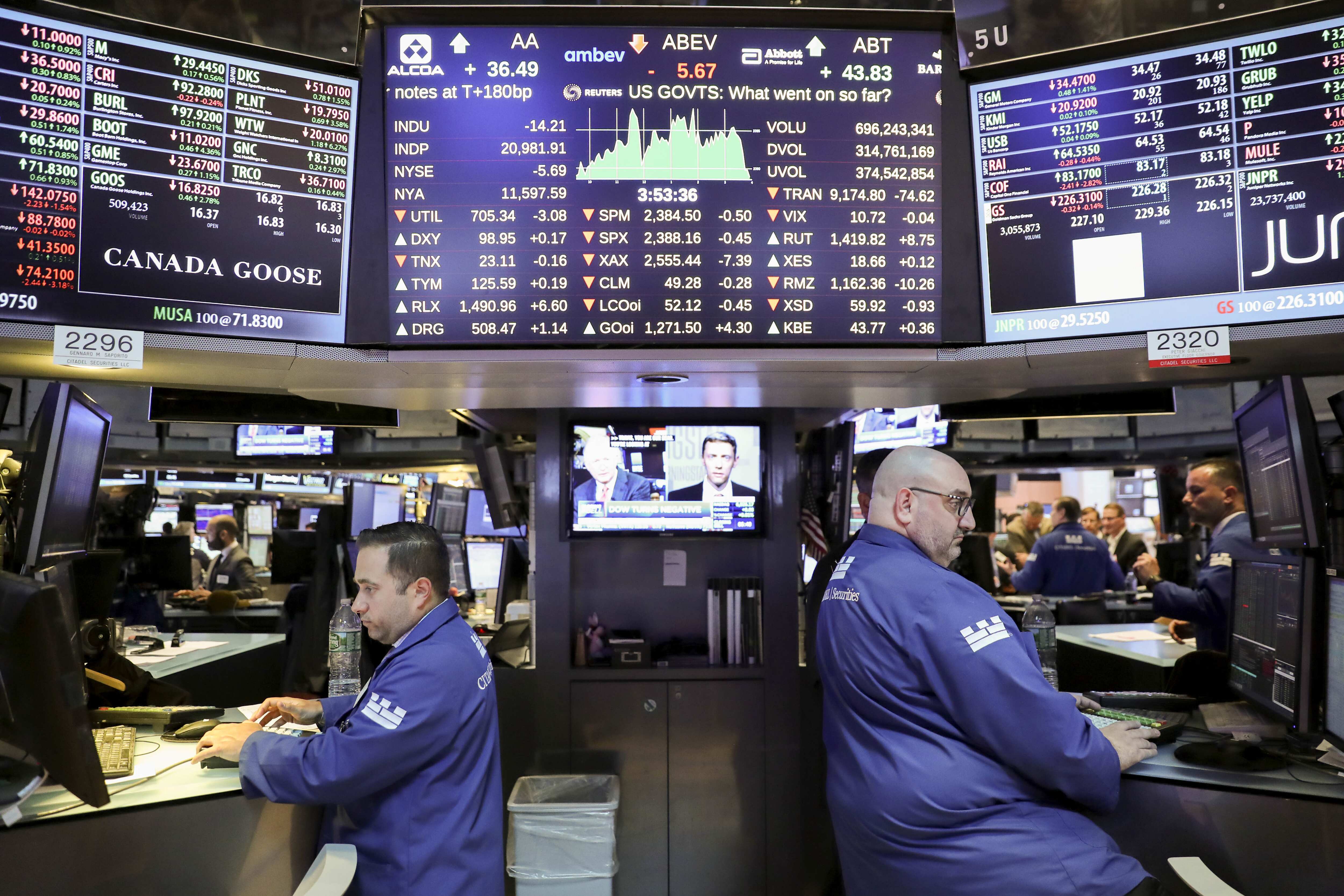 Here’s what may transpire if Amazon’s rival Flipkart lists IPO in 2018