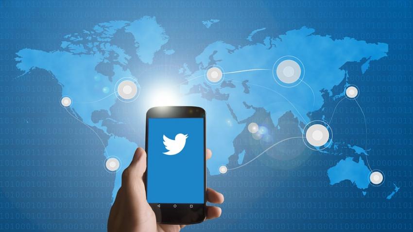 Twitter to tell when local law demands blocking content, account