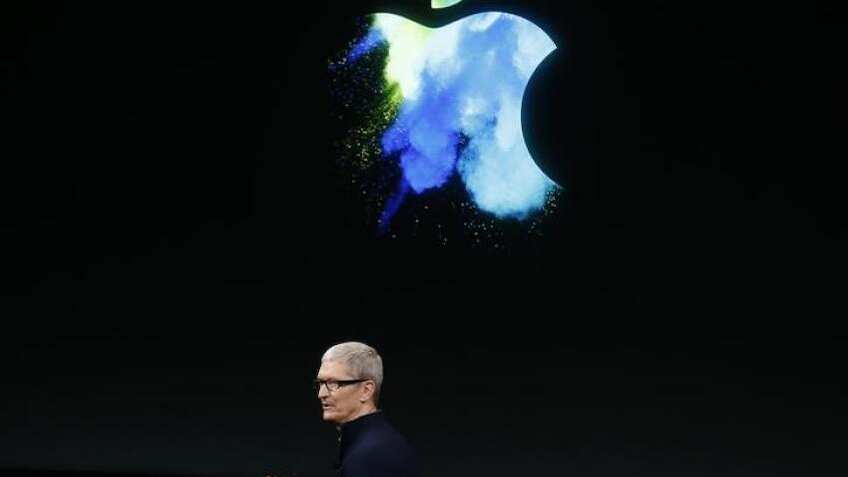 Apple's Tim Cook must fly private, after making $13 mn in 2017
