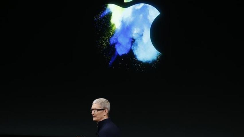 Apple's Tim Cook must fly private, after making $13 mn in 2017