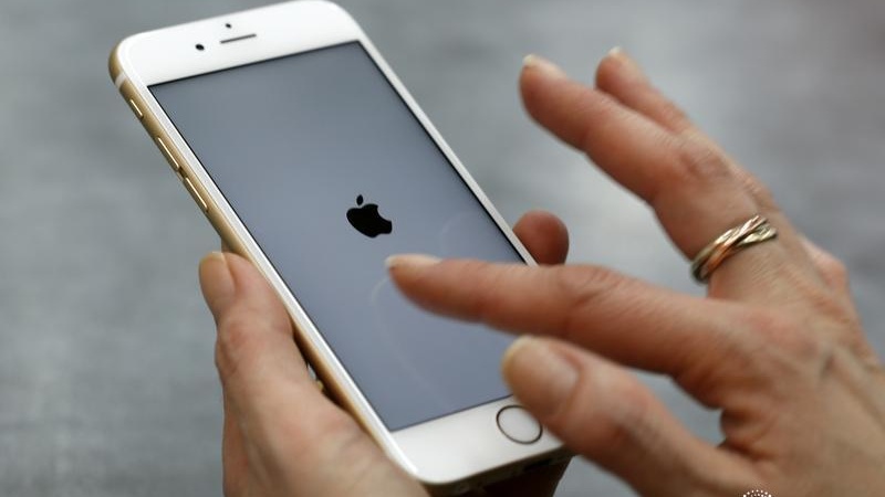 Apple’s battery replacement service for older phones available in India