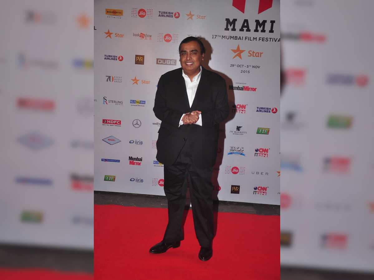 Billionaires Index: Mukesh Ambani can buy 595 million