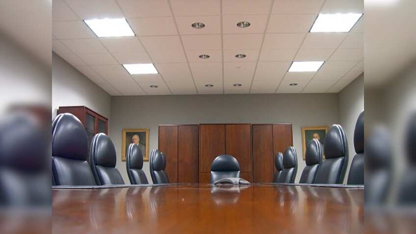 Govt plans review of functioning of independent directors