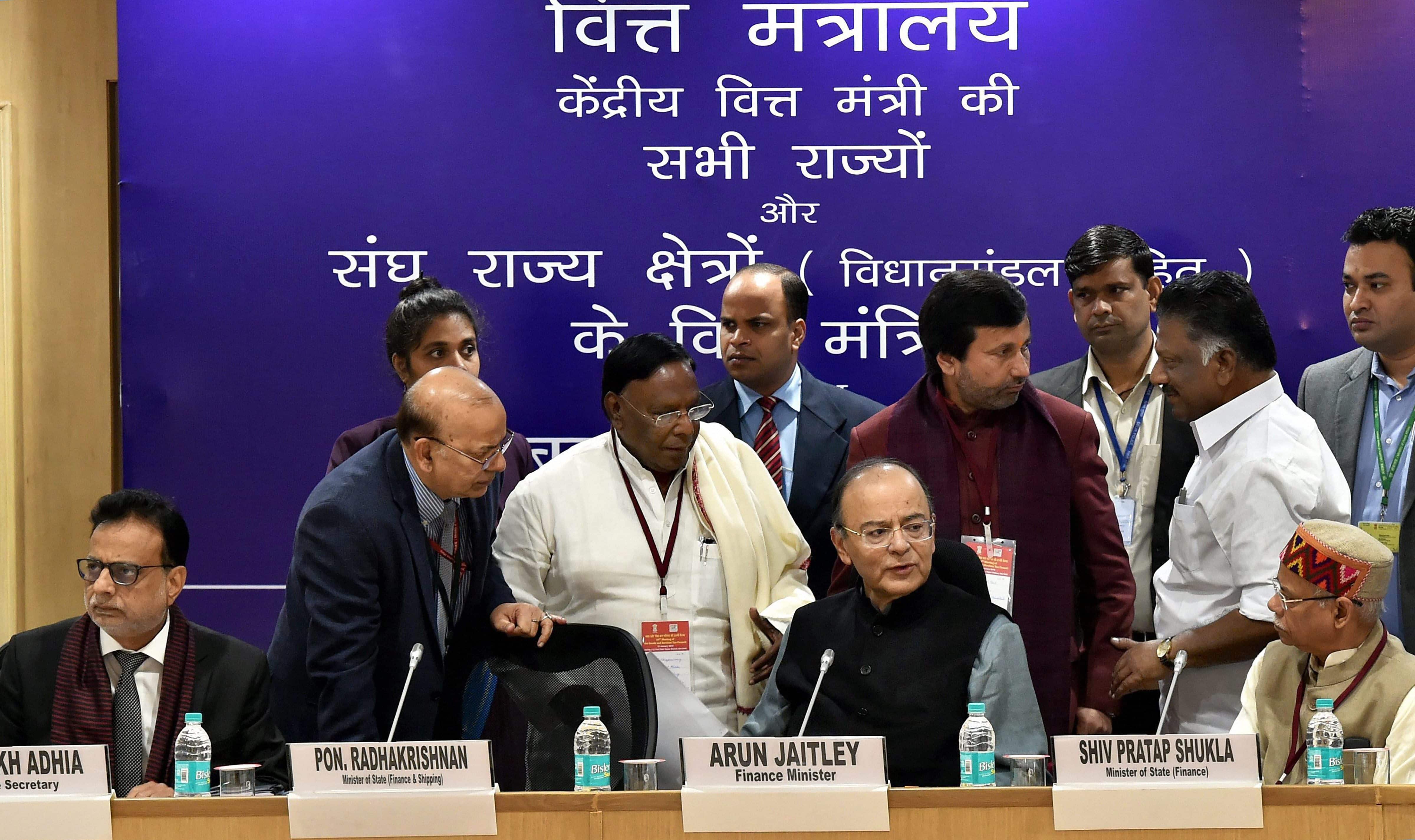 FM Jaitley holds pre-Budget meet with state finance ministers