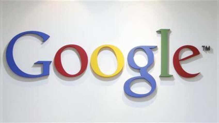 Google suspends flawed fact-check feature