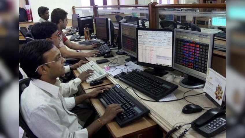 Analysts expect small correction, ask investors to remain cautious before Budget