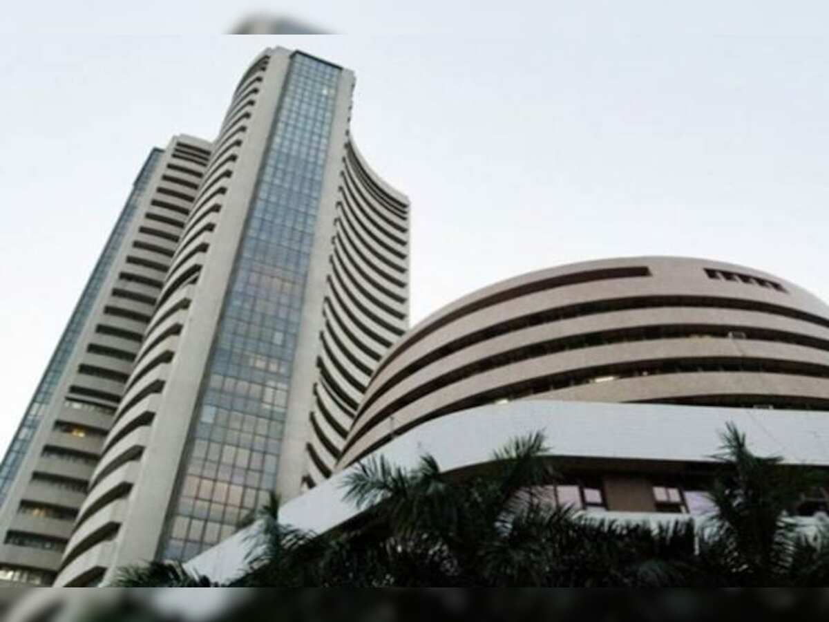 Sensex, Nifty trade in red; PSU banks fall
