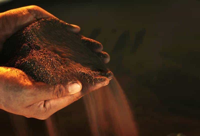 Nickel rises on increased demand