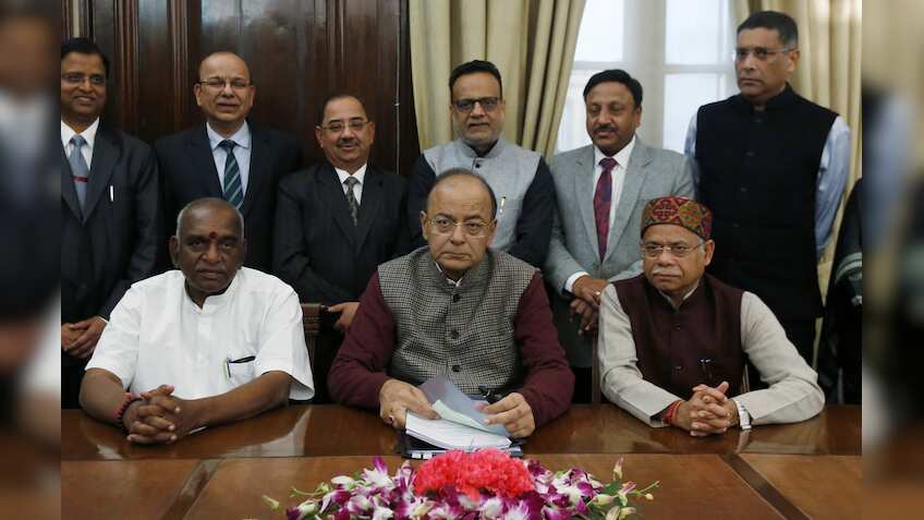 Jaitley makes an effort to please all through his budget