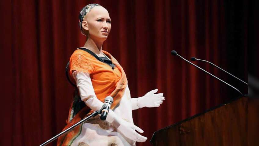 Humanoid Sophia may dazzle at global tech event in Hyderabad