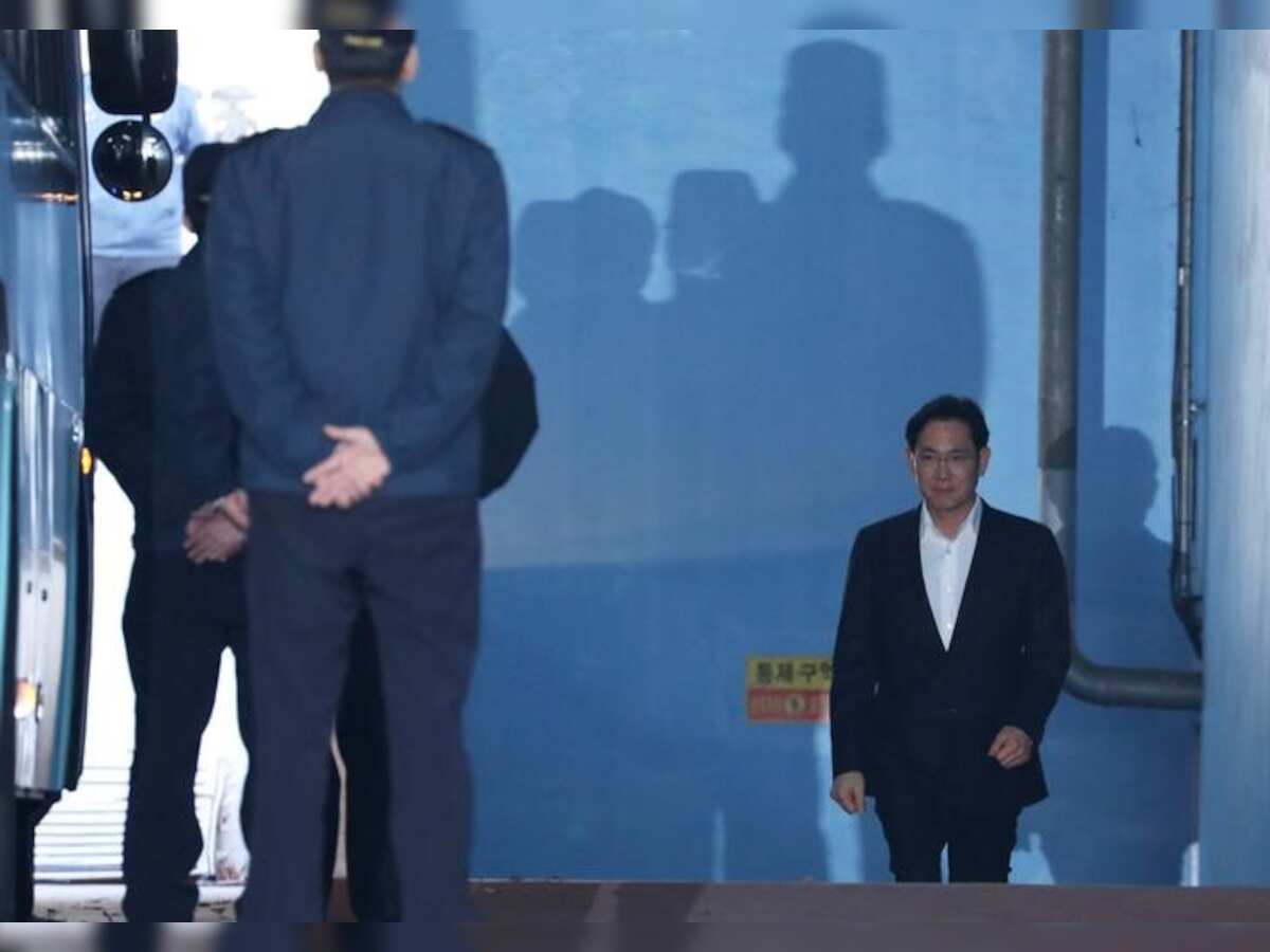 Samsung scion Lee walks free after jail term