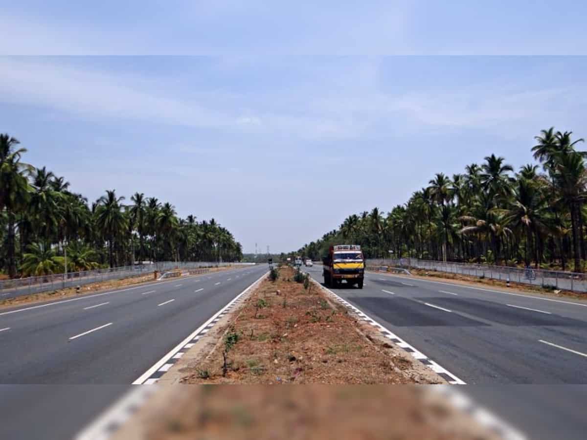 NHAI to launch &#039;Pay as You Use&#039; tolling