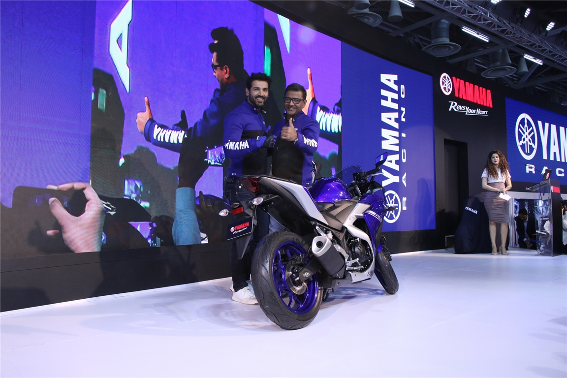 Yamaha launches new YZF-R3 priced at Rs 3.48 lakh
