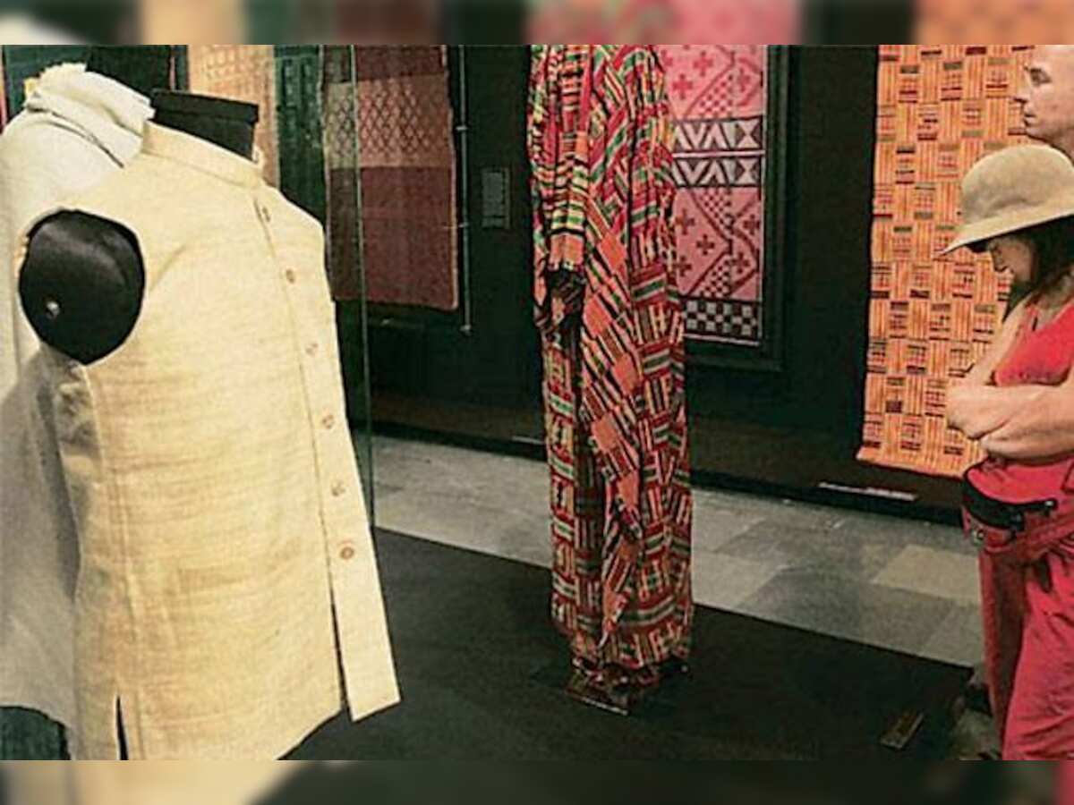 Govt eyes MoUs, fairs abroad to promote Khadi
