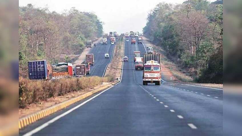 Nitin Gadkari releases India’s first highway capacity manual