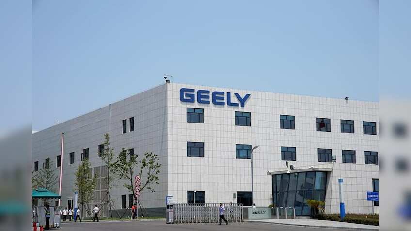 China's Geely makes $9 billion Daimler bet against tech invaders