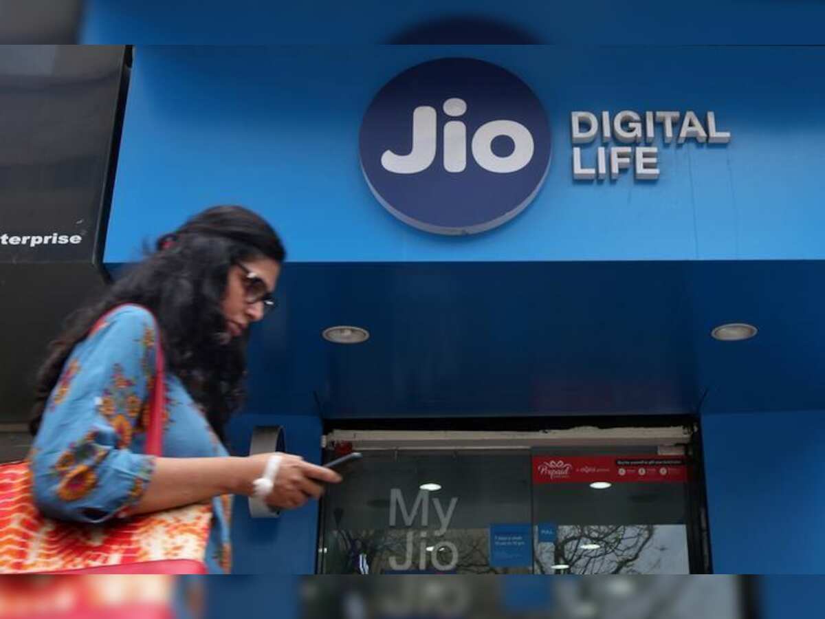Reliance Jio wins &#039;Best Mobile Operator Service for