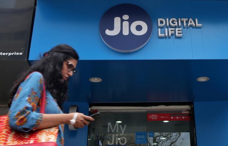 Reliance Jio wins 'Best Mobile Operator Service for