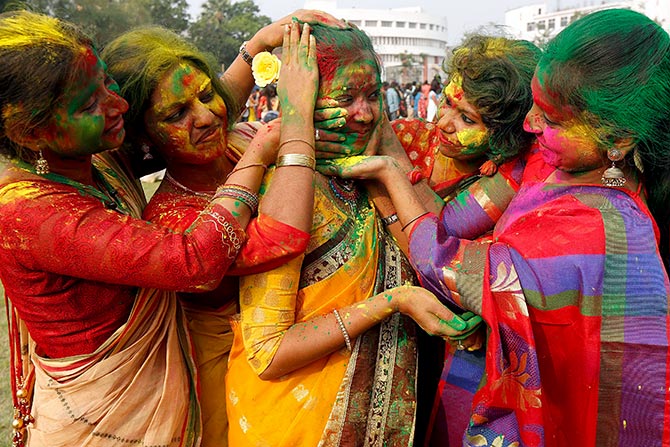 Happy Holi: Some money lessons we can learn from this festival of colours