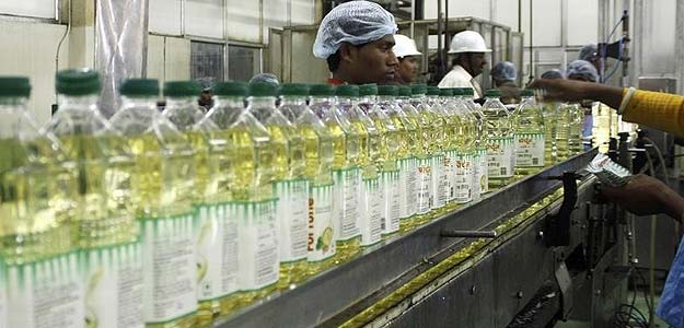 Edible oils show mixed trend