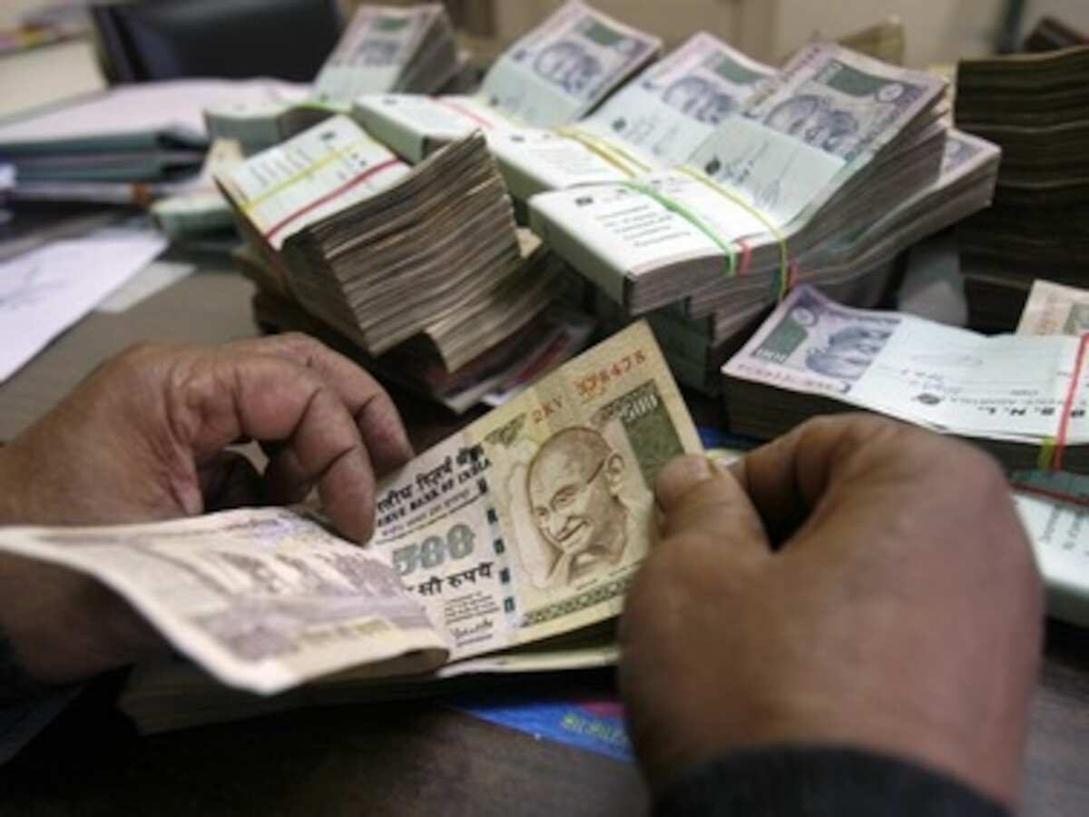 Banks write off NPAs worth Rs 516 cr