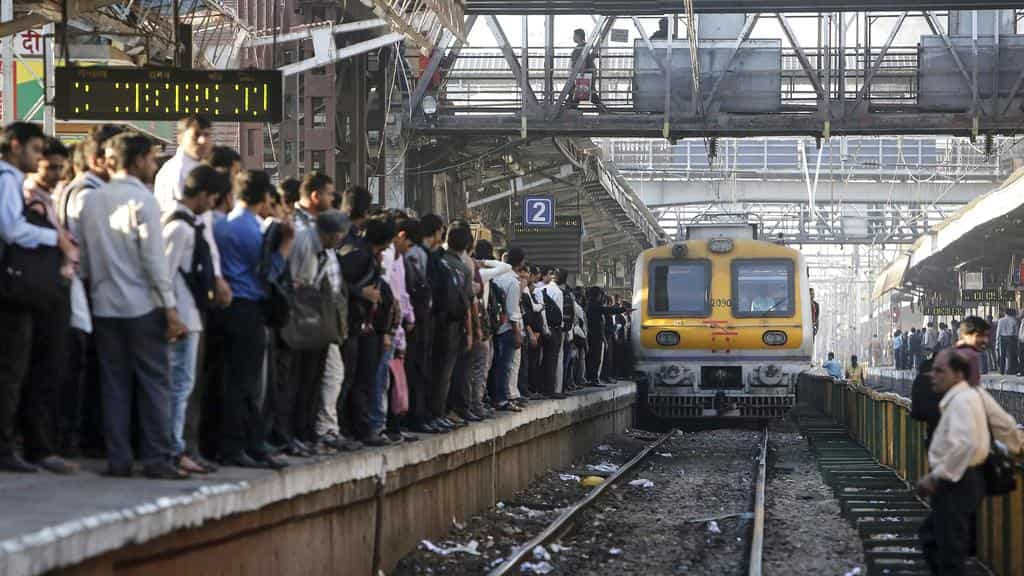 Big setback for Indian Railways, here is how much harm Mumbai locals ...