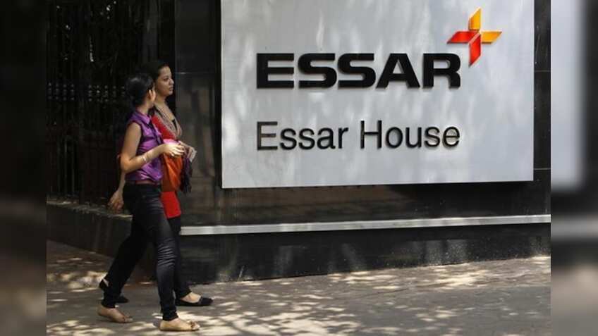 Essar Oil picks Trafigura, BP for $1 billion oil-backed loan, as Indian refiner`s new owners seek to diversify financing base