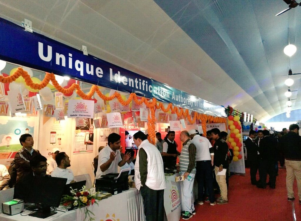 On Aadhaar card, Centre seeks SC nod for PowerPoint presentation