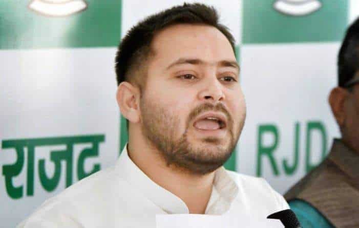 Outrage over Facebook: Now Tejashwi attacks Bihar CM Nitish Kumar on Cambridge Analytica issue on Twitter