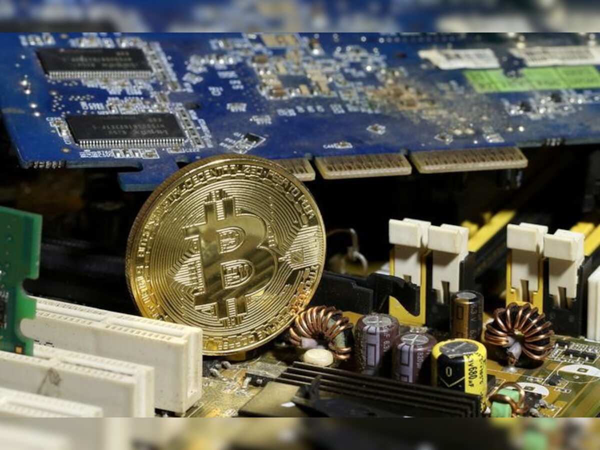 Twitter bans Bitcoin, other cryptocurrencies ads; here are