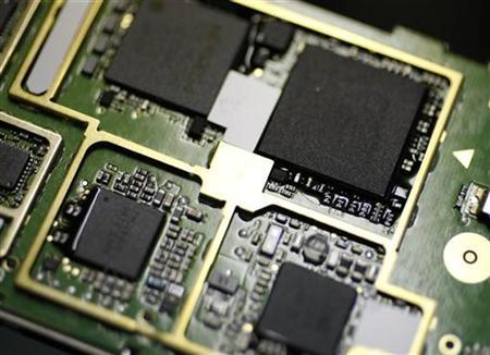 Govt may impose 10% import duty on mobile motherboards